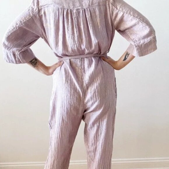 Raquel Allegra Lavender Metallic Gold Linen Abalone Button-Up Jumpsuit size 1 S - Picture 2 of 7